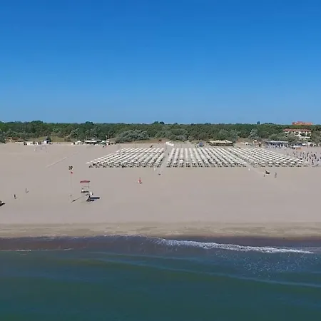 Amenra Mobile Homes - Mare E Pineta Apartment Lido di Spina